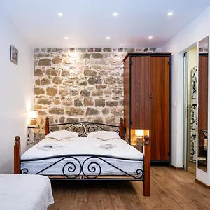 https://new-rustic-apartments-tonko.splithotels.org